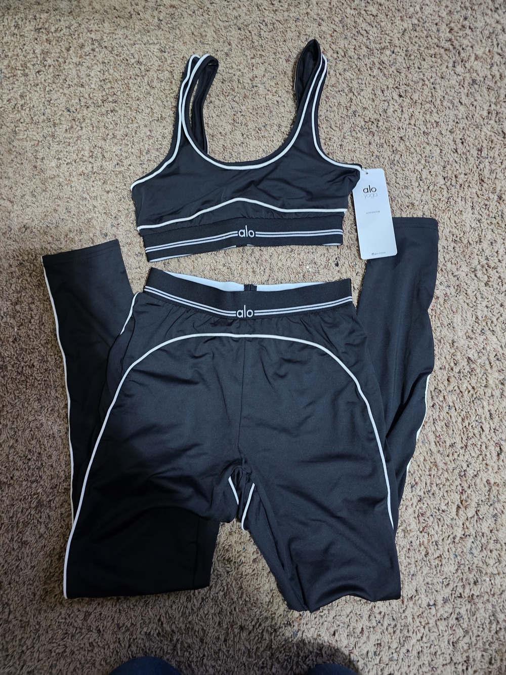 ALO Yoga Black Leggings and Sports Bra Set with White Piping